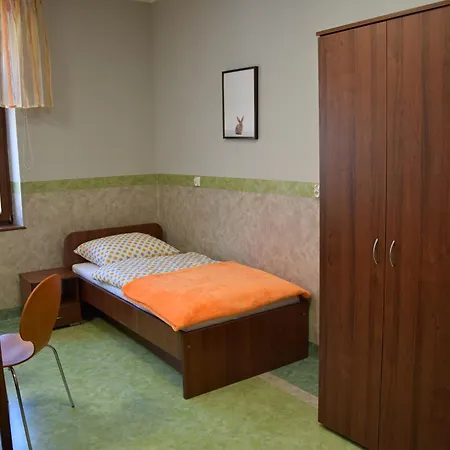 Dom Wycieczkowy Odrodzenie Hostel