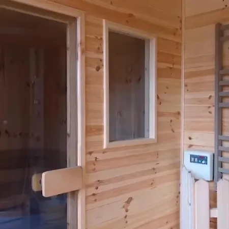 Dom Wycieczkowy Odrodzenie Ostello *