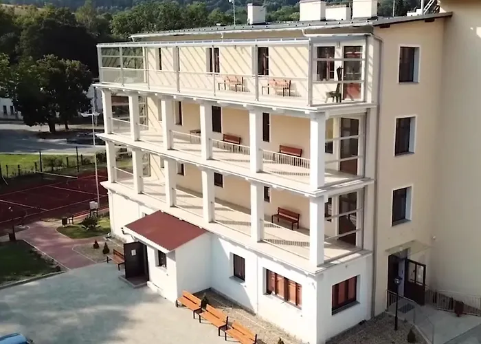 Dom Wycieczkowy Odrodzenie Hostel Sokolowsko